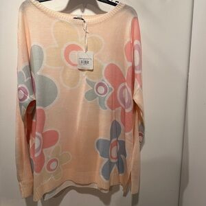 NEW DAVI & DANI Pastel Floral Crew Neck Boutique Sweater - a little oversized